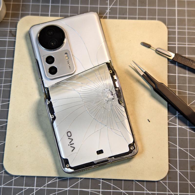 vivo X100 Pro 摔机全面修复维修前